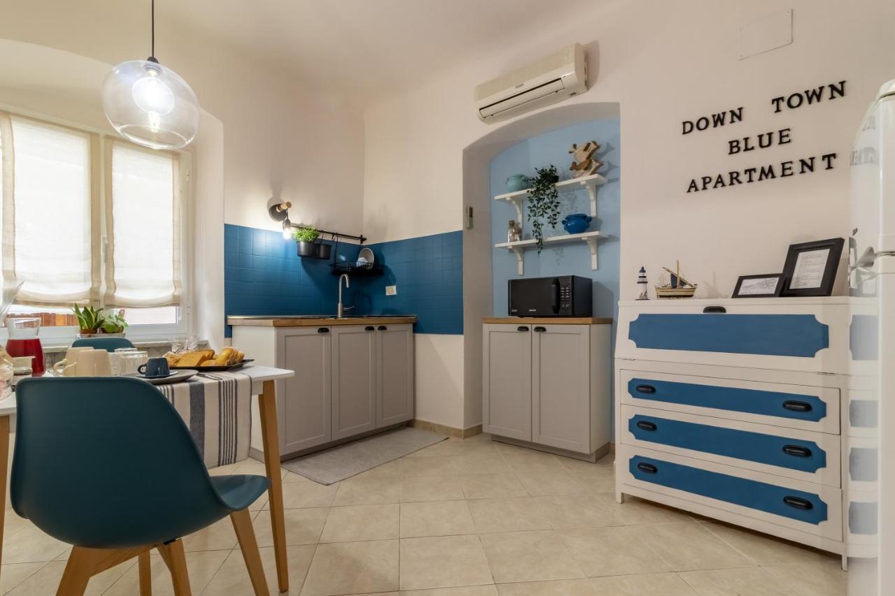 Down Town Blue Apartment La Spezia Esterno foto